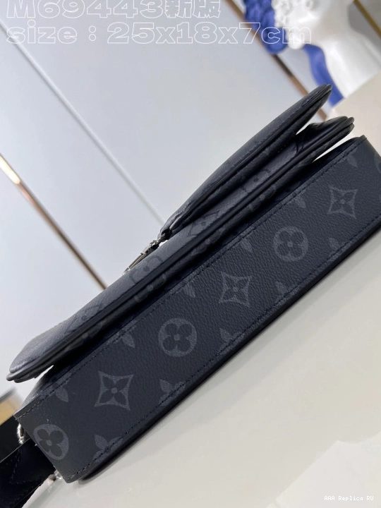Aaa replica bags VUITTON MESSENGER TRIO LOUIS 0727